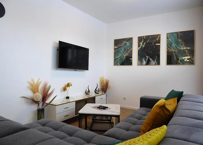 Lifestyle With Privat Sauna 4 Pers Wifi Ner Lift ווינטרברג